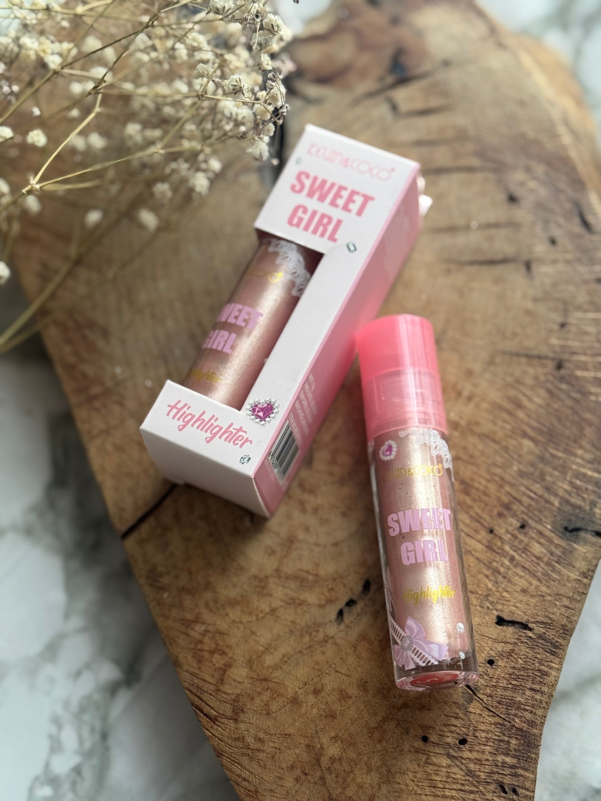 Sweet girl highlighter