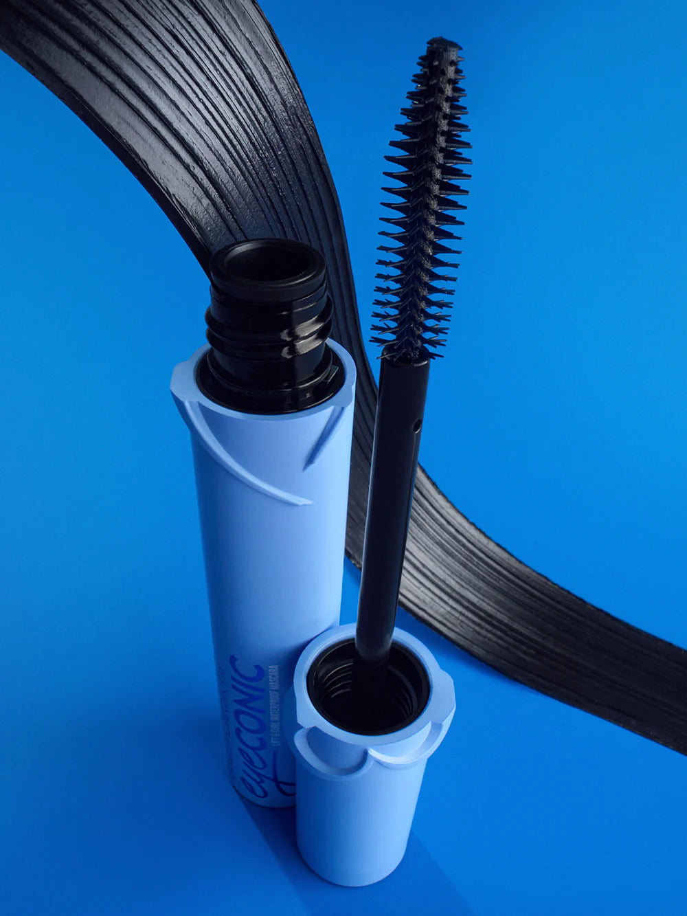 Mascara longueur et recourbant